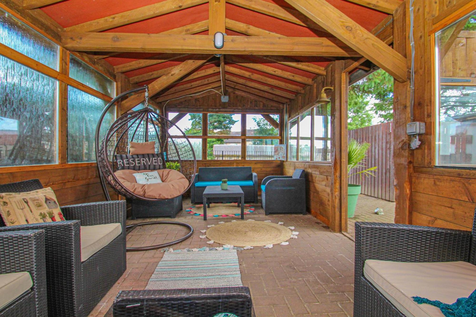 Lavish 2 Bed Sleeps 5 Near Lanark Appartement Carstairs Buitenkant foto