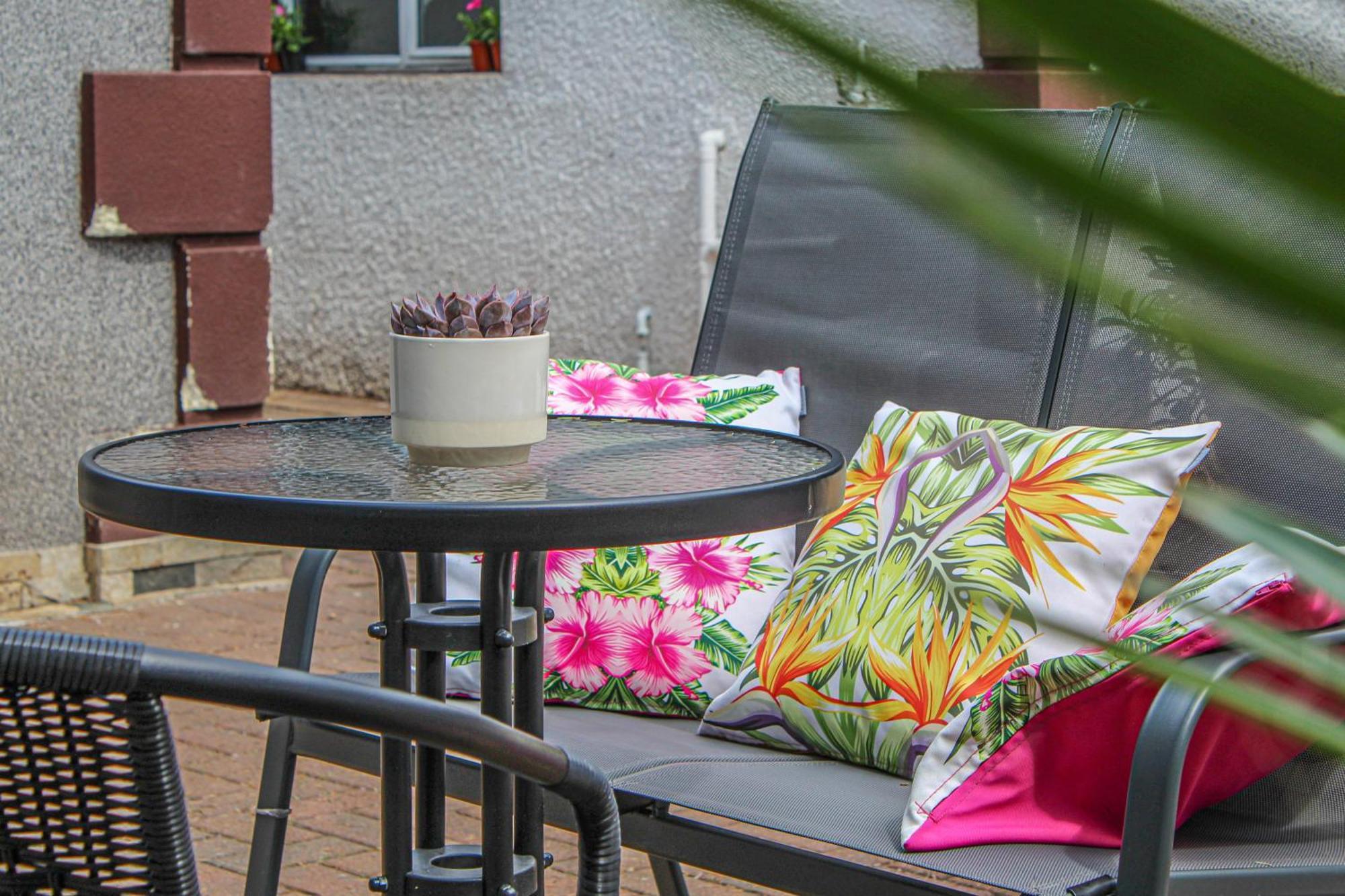 Lavish 2 Bed Sleeps 5 Near Lanark Appartement Carstairs Buitenkant foto